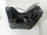 Vauxhall Corsa D 2006-2015 GEARBOX MOUNT 13130732 2006,2007,2008,2009,2010,2011,2012,2013,2014,2015Vauxhall Corsa D 2006-2015 GEARBOX MOUNT 13130732 13130732     Used