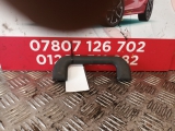 Vauxhall Zafira B 2005-2011 GRAB HANDLE (REAR PASSENGER SIDE) 13116582 2005,2006,2007,2008,2009,2010,2011Vauxhall Zafira B 2005-2011 GRAB HANDLE (REAR PASSENGER SIDE) 13116582 13116582     Used