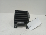 Vauxhall Vectra C 2002-2010 AIR VENT DRIVERS SIDE 2002,2003,2004,2005,2006,2007,2008,2009,2010Vauxhall Vectra C 2002-2010 AIR VENT DRIVERS SIDE      Used