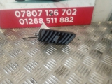 Vauxhall Zafira B 1.9l Diesel 2005-2014 DASHBOARD CENTRE AIR VENT  2005,2006,2007,2008,2009,2010,2011,2012,2013,2014Vauxhall Zafira B 1.9l Diesel 2005-2014 DASHBOARD CENTRE AIR VENT 13145056 13145056     Used