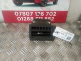 Vauxhall Zafira B 1.9l Diesel 2005-2014 O/S AIR VENT  2005,2006,2007,2008,2009,2010,2011,2012,2013,2014Vauxhall Zafira B 1.9l Diesel 2005-2014 O/S AIR VENT 13144399 13144399     Used