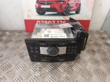 Vauxhall Zafira B 1.9l Diesel 2005-2014 RADIO CD STEREO HEAD UNIT  2005,2006,2007,2008,2009,2010,2011,2012,2013,2014Vauxhall Zafira B 1.9l 2005-2014 RADIO CD STEREO HEAD UNIT 13289931/13301077  13289931/13301077     Used