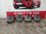 Vauxhall Zafira B 1.9l Diesel 2005-2014 ROOF BAR SUPPORT CLIP 2005,2006,2007,2008,2009,2010,2011,2012,2013,2014Vauxhall Zafira B 1.9l Diesel 2005-2014 ROOF BAR SUPPORT CLIP       Used