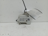 Smart Fortwo City 1998-2007 TAILGATE BOOT LOCK SOLENOID 1998,1999,2000,2001,2002,2003,2004,2005,2006,2007Smart Fortwo City 1998-2007 TAILGATE BOOT LOCK SOLENOID 0004955V004     Used
