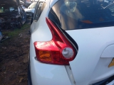 Nissan Juke 5 Door Hatchback 2010-2015 REAR/TAIL LIGHT (DRIVER SIDE)  2010,2011,2012,2013,2014,2015Nissan Juke MK1 F15 5Dr Hatch 2010-15 Back Break Rear/tail Light Passenger NSR       PERFECT