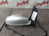 Volkswagen Golf 5 Door Hatchback 2004-2010 1.6 DOOR MIRROR ELECTRIC (DRIVER SIDE)  2004,2005,2006,2007,2008,2009,2010Volkswagen Golf Plus 2004-2010 Door Mirror wing Electric driver Right RH Silver      Used