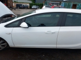 Vauxhall Astra 5 Door Hatchback 2009-2016 DOOR BARE (FRONT PASSENGER SIDE) White  2009,2010,2011,2012,2013,2014,2015,2016Vauxhall Astra 5 Door Hatchback 2009-2016 DOOR FRONT PASSENGER SIDE WHITE Z40R      Used
