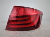 BMW 520 5 Seriesd Se E5 4 Dohc Saloon 4 Door 2010-2014 REAR/TAIL LIGHT ON BODY ( DRIVERS SIDE)  2010,2011,2012,2013,2014Bmw F10 5 Series 2011-2015 Rear/tail Light On Body ( Drivers Side)       GOOD