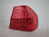Bmw 318i Sport Plus Edition Auto Saloon 4 Door 2005-2011 REAR/TAIL LIGHT ON BODY ( DRIVERS SIDE)  2005,2006,2007,2008,2009,2010,2011Bmw 3 Series Saloon 2005-2011 Rear/tail Light On Body ( Drivers Side)       GOOD