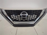 NISSAN Navara Tekna Dci Pick-up 4 Door 2009-2023 LOWER GRILLE - CENTRE Grey  2009,2010,2011,2012,2013,2014,2015,2016,2017,2018,2019,2020,2021,2022,2023Nissan Navara Tekna 2009-2023 Front Center Grille       GOOD