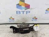 Audi A3 8v 2013-2017 1.6 Engine Mount (passenger Side) 5Q0199555T 2013,2014,2015,2016,2017Audi A3 8v 2013-2017 1.6 Engine Mount (passenger Side) 5Q0199555T 5Q0199555T     GOOD