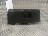 NISSAN NAVARA D40 VAN 2005-2010 ELECTRIC WINDOW SWITCH (REAR DRIVER SIDE)  2005,2006,2007,2008,2009,2010NISSAN NAVARA D40 2005-2010 WINDOW SWITCH (REAR DRIVER SIDE) 25411-ED03A      Used