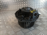 IVECO DAILY E4 VAN 2006-2011 HEATER BLOWER MOTOR 570630200 2006,2007,2008,2009,2010,2011IVECO DAILY E4 VAN 2006-2011 HEATER BLOWER MOTOR 570630200 REF2 570630200     Used