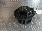 IVECO DAILY E4 VAN 2006-2011 HEATER BLOWER MOTOR 570630200 2006,2007,2008,2009,2010,2011IVECO DAILY E4 VAN 2006-2011 HEATER BLOWER MOTOR 570630200 REF6 570630200     Used