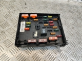 VOLKSWAGEN PASSAT 2010-2014 1598 FUSE BOX (IN ENGINE BAY) 3C0937125 A 2010,2011,2012,2013,2014VOLKSWAGEN PASSAT 1.6 DIESEL 2010-2014 FUSE BOX (IN ENGINE BAY) 3C0937125 A     Used