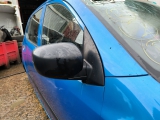 Hyundai I10 Hatchback 5 Doors 2008-2013 1086 DOOR MIRROR MANUAL (DRIVER SIDE)  2008,2009,2010,2011,2012,2013HYUNDAI I10  2008-2013  DOOR MIRROR MANUAL (DRIVER SIDE) IN BLACK       Used