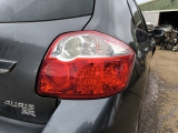 TOYOTA AURIS SR VALVEMATIC E5 4 DOHC HATCHBACK 5 Doors 2009-2012 REAR/TAIL LIGHT ON BODY ( DRIVERS SIDE)  2009,2010,2011,2012TOYOTA AURIS  REAR/TAIL LIGHT ON BODY ( DRIVERS SIDE)      Used