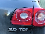 Volkswagen Tiguan Sport Tdi E4 4 Dohc Estate 5 Doors 2007-2016 REAR/TAIL LIGHT ON TAILGATE (DRIVERS SIDE)  2007,2008,2009,2010,2011,2012,2013,2014,2015,2016VOLKSWAGEN TIGUAN SPORT 2007-2018 REAR/TAIL LIGHT (DRIVERS SIDE)  REAR LIGHT INNER 
    GOOD