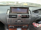 MERCEDES C180 C-CLASS SALOON 4 Doors 2007-2014 CD HEAD UNIT  2007,2008,2009,2010,2011,2012,2013,2014MERCEDES C180 C-CLASS  2007-2014 CD AND RADIO  HEAD UNIT      Used