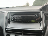 Peugeot 208 Hatchback 3 Doors 2012-2019 CD HEAD UNIT  2012,2013,2014,2015,2016,2017,2018,2019PEUGEOT 208  2012-2019 CD AND RADIO HEAD UNIT      Used