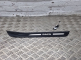 Bmw F07 Gt 2009-2012 DOOR SILL SCUFF KICK PLATE REAR RIGHT DRIVER 2009,2010,2011,2012Bmw F07 Gt 2009-2012 Door Sill Scuff Kick Plate Rear Right Driver 7193472     Used