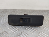 LAND ROVER DISCOVERY 3 TDV6 2006 ELECTRIC WINDOW SWITCH (FRONT PASSENGER SIDE) 0778000901 2004,2005,2006,2007,2008,2009LAND ROVER DISCOVERY 3 TDV6 2006 ELECTRIC WINDOW SWITCH (FRONT PASSENGER)  0778000901     Used