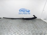 MERCEDES C CLASS S205 2017 FRONT WIPER ARM (PASSENGER SIDE) A 205 820 36 01 2014,2015,2016,2017,2018MERCEDES C CLASS S205 2017 FRONT WIPER ARM (PASSENGER LEFT SIDE) A 205 820 36 01 A 205 820 36 01     Used