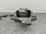 HONDA INSIGHT HATCH 2012 1.4 GEARBOX MOUNT 50TM8CVT 2009,2010,2011,2012,2013,2014,2015,2016,2017,2018,2019,2020,2021,2022,2023,2024HONDA INSIGHT HATCH 2012 1.4 GEARBOX MOUNT BRACKET MOUNTING  50TM8CVT 50TM8CVT     Used