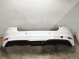 FORD FOCUS ZETEC HATCH 2013 BUMPER (REAR) WHITE  2010,2011,2012,2013,2014,2015,2016,2017FORD FOCUS ZETEC HATCH 2013 MK3 BUMPER REAR FROZEN WHITE PDC PARKING HOLES       Used