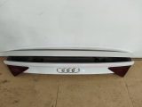 AUDI A7 TDI QUATTRO S LINE HATCH 2013 TAILGATE BUTTON WHITE  2013AUDI A7 TDI QUATTRO S LINE HATCH 2013 TAILGATE BOOT LID SPOILER S LINE WHITE       Used