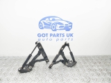 PORSCHE BOXSTER 986 2003 2.7 PETROL BOOTLID HINGES (PAIR) 98651215101 2002,2003,2004PORSCHE BOXSTER 986 2003 2.7 PETROL TAILGATE  HINGES (PAIR) 98651215101 98651215101     Used