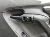 Toyota Verso D-4d Icon E5 4 Dohc Mpv 5 Doors 2013-2018 Door Handle - Interior (rear Driver Side) Blue  2013,2014,2015,2016,2017,2018TOYOTA VERSO 2013-2018 DRIVER SIDE REAR INTERIOR DOOR HANDLE      GOOD