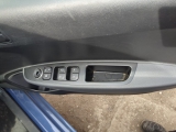 Hyundai I10 Se E6 3 Dohc Hatchback 5 Doors 2013-2019 Electric Window Switch (front Driver Side)  2013,2014,2015,2016,2017,2018,2019HYUNDAI I10 2013-2019 DRIVER SIDE FRONT ELECTRIC WINDOW SWITCH      GOOD