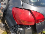 Kia Venga Crdi 2 Ecodynamics E5 4 Dohc Hatchback 5 Doors 2010-2019 Rear/tail Light On Body (passenger Side)  2010,2011,2012,2013,2014,2015,2016,2017,2018,2019KIA VENGA 2010-2019 PASSENGER SIDE REAR TAIL LIGHT ON BODY      GOOD