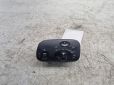 Mercedes C220 C-class Cdi Sport Edition E4 4 Dohc Saloon 4 Door 2003-2007 HEADLIGHT SWITCH 2035451404 2003,2004,2005,2006,2007MERCEDES C CLASS W203 HEADLIGHT SWITCH SALOON 2035451404 2003-2007  2035451404     USED 