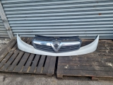 VAUXHALL VIVARO 2007-2014 FRONT BUMPER GRILLE  2007,2008,2009,2010,2011,2012,2013,2014VAUXHALL VIVARO FRONT BUMPER RADIATOR GRILL PANEL 93856149 07-14 93856149     Used