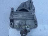 * MERCEDES CLA C118 2019-2024 1332 ENGINE MOUNT (PASSENGER SIDE) A2472403100 2019,2020,2021,2022,2023,2024* MERCEDES CLA C118 2019-2024 1.3 ENGINE MOUNT PASSENGER LEFT NEAR/S A2472403100 A2472403100     USED - PART GRADING A