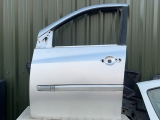 Renault Clio Mk3 5 Door 2007-2014 DOOR BARE (FRONT PASSENGER SIDE) Silver  2007,2008,2009,2010,2011,2012,2013,2014RENAULT CLIO MK3 5 DOOR 2007-2014 DOOR BARE (FRONT PASSENGER LEFT SIDE) SILVER  FRONT LEFT PASSENGER NEARSIDE    USED - PART GRADING A