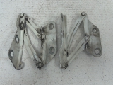 FORD TRANSIT MK8 2016-2026 1996 BONNET HINGE (DRIVER SIDE)  2016,2017,2018,2019,2020,2021,2022,2023,2024,2025,2026FORD TRANSIT MK8 2017 BONNET HINGE PAIR LEFT / RIGHT WHITE      USED - PART GRADING A