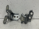 * Renault Clio Mk5 2019-2025 DRIVER RIGHT FRONT DOOR HINGE PAIR 2019,2020,2021,2022,2023,2024,2025* RENAULT CLIO MK5 2019-2025 DRIVER RIGHT FRONT DOOR HINGE PAIR 2352237963R 7963R     USED - PART GRADING A