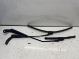 * PEUGEOT 2008 MK1 2015-2019 1199 FRONT WIPER ARM (DRIVER SIDE)  2015,2016,2017,2018,2019* PEUGEOT 2008 MK1 2015-2019 FRONT WIPER ARM PAIR      USED - PART GRADING A
