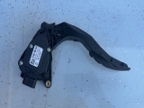 * RENAULT CLIO MK5 2019-2025 ACCELERATOR PEDAL 180107904R 2019,2020,2021,2022,2023,2024,2025* RENAULT CLIO MK5 2019-2025 ACCELERATOR THROTTLE PEDAL 180107904R 180107904R     USED - PART GRADING A