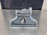 PORSCHE CAYENNE V6 D 92A 2010-2018 BATTERY CLAMP 2010,2011,2012,2013,2014,2015,2016,2017,2018PORSCHE CAYENNE V6 D 92A 2010-2018 BATTERY CLAMP 7L0915138C 7L0915138C     USED