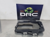 SEAT LEON 5F 2012-2020 GEAR STICK TRIM 2012,2013,2014,2015,2016,2017,2018,2019,2020SEAT LEON 5F 2012-2020 GEAR STICK TRIM BRACKET 5F0864252 5F0864252     VERY GOOD