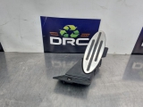 MINI COUNTRYMAN 5DR R60 COOPER SD 2010-2016 ACCELERATOR PEDAL 6853180 2010,2011,2012,2013,2014,2015,2016MINI COUNTRYMAN 5DR R60 COOPER SD 2010-2016 ACCELERATOR PEDAL 6853180 6853180     USED