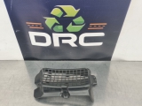 BMW E82 1 SERIES 120D 2007-2013 LEAF GRILL COVER TRIM DRIVER 2007,2008,2009,2010,2011,2012,2013BMW E82 1 SERIES 120D 2007-2013 LEAF GRILL COVER TRIM DRIVER 6942618 6942618     USED