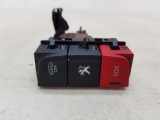 PEUGEOT 508 SR HDI W23 2011(11) PEUGEOT 508 10-14 CENTRE CONSOLE SOS ALARM SWITCH BUTTONS 96661782ZD 2011(11)PEUGEOT 508 10-14 CENTRE CONSOLE SOS ALARM SWITCH BUTTONS 96661782ZD 96661782ZD     Used