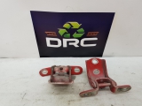 KIA RIO LS 2008 KIA RIO LS MK2 05-11 5DR HATCH FRONT DRIVER DOOR HINGES PAIR TROPICAL RED 2008KIA RIO LS MK2 05-11 5DR HATCH FRONT DRIVER DOOR HINGES PAIR TROPICAL RED 86150-1G900     Used